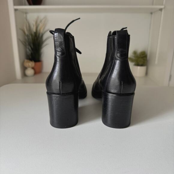 Vintage Y2K Cole Haan Black Leather Lace Up Booties Size 7-7.5 - Picture 6 of 9